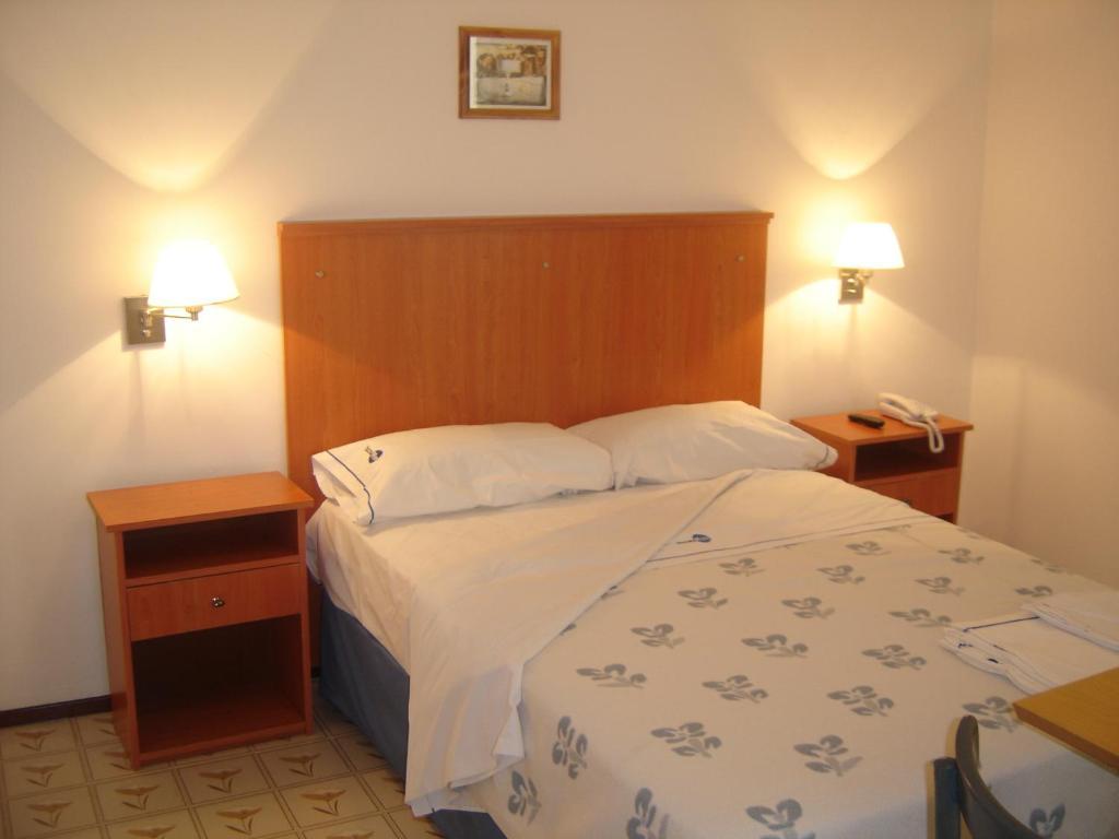 Mari Plaza Hotel Buenos Aires Dış mekan fotoğraf